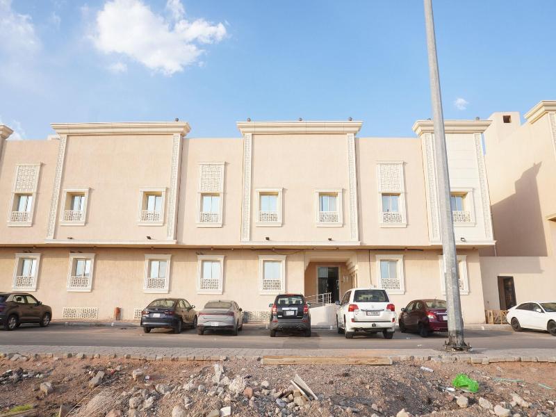 Dyar Sultana — general view