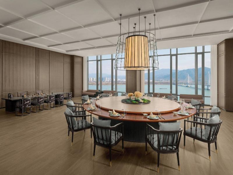 Sheraton Hangzhou Fuyang image