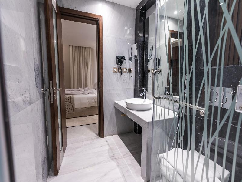 Tura Residence Olaya image
