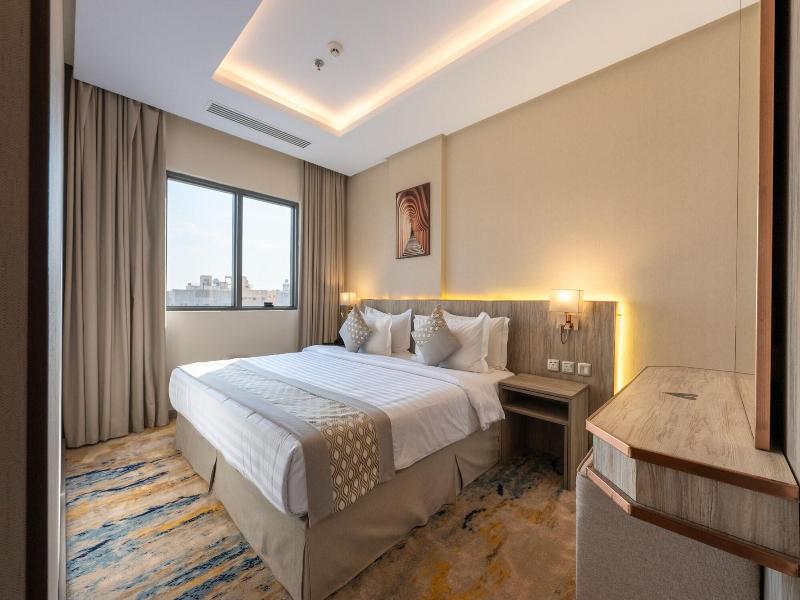 The Seasons Hotel image
