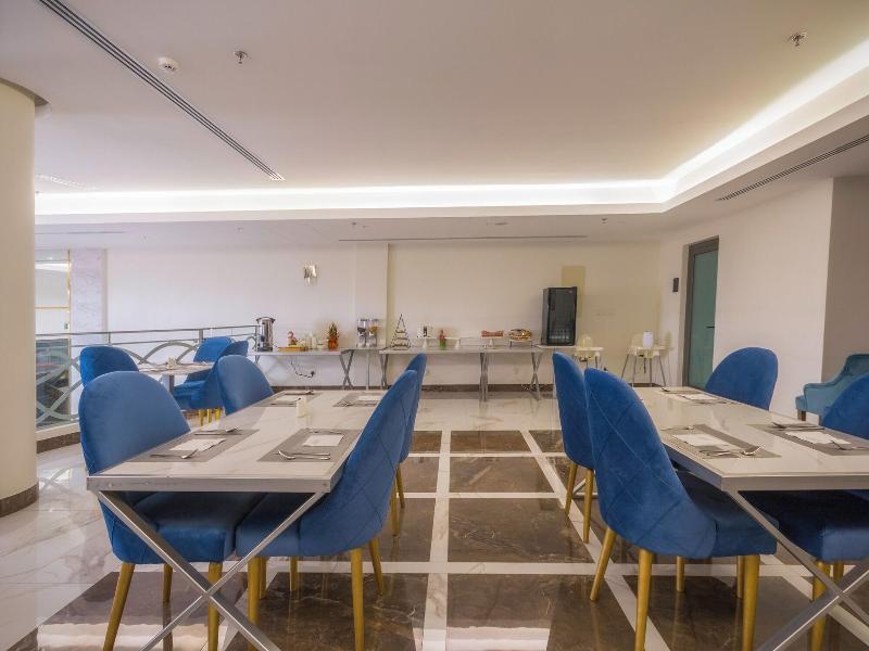 The Address Palace Hotel Apartment image