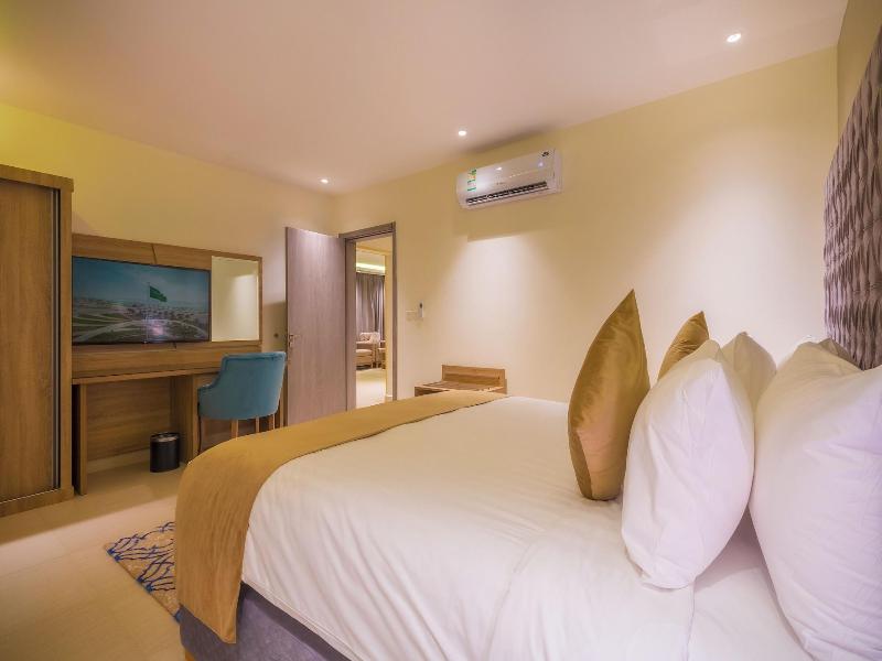 The Address Palace Hotel Apartment image