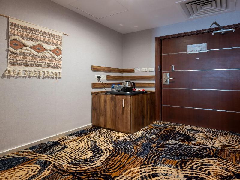 Gh Hotel image