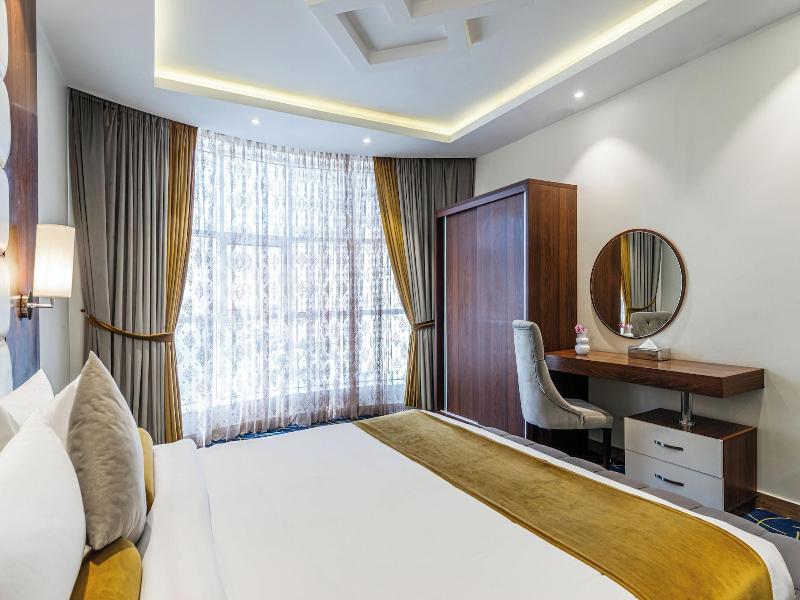 Al Qasr Hotel Suites Albadie District — exterior view