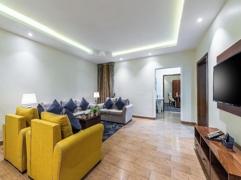 Al Qasr Hotel Suites Albadie District image