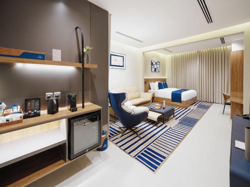 Modrest Hotel image