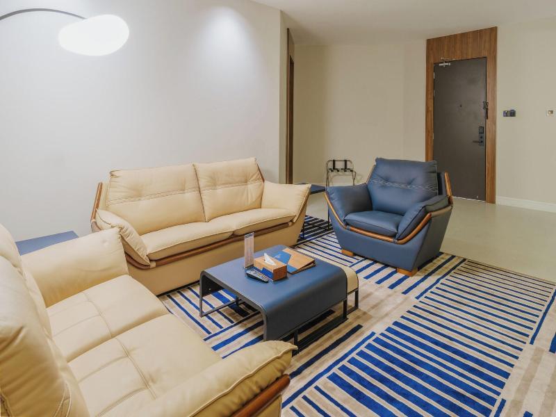 Modrest Hotel image