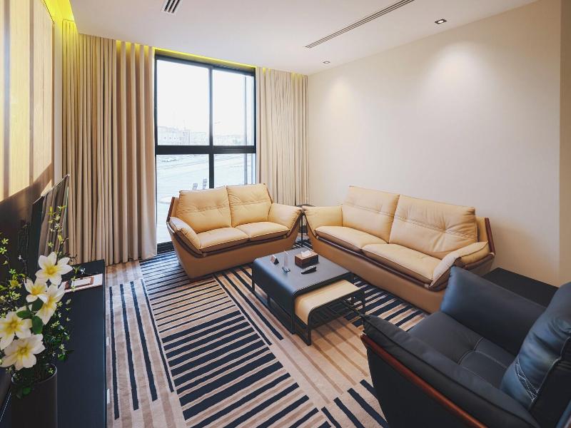 Modrest Hotel image
