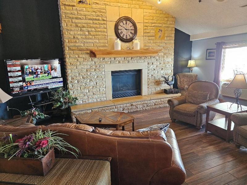 Fossil Creek Hotel And Suites
