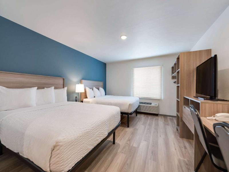 Woodspring Suites Meridian image