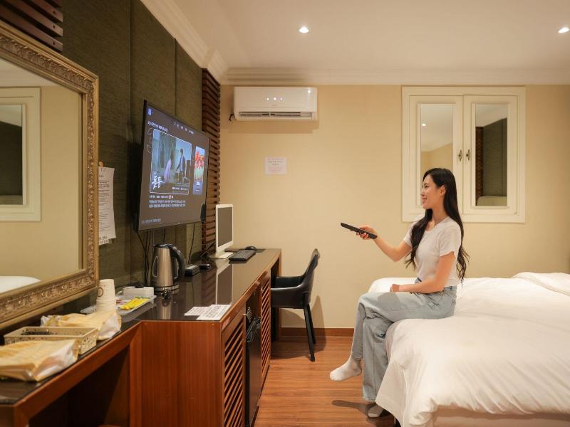 New Day Hotel Gangnam image
