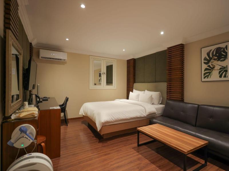 New Day Hotel Gangnam image