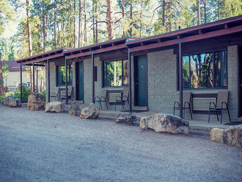 Jacob Lake Inn — general view