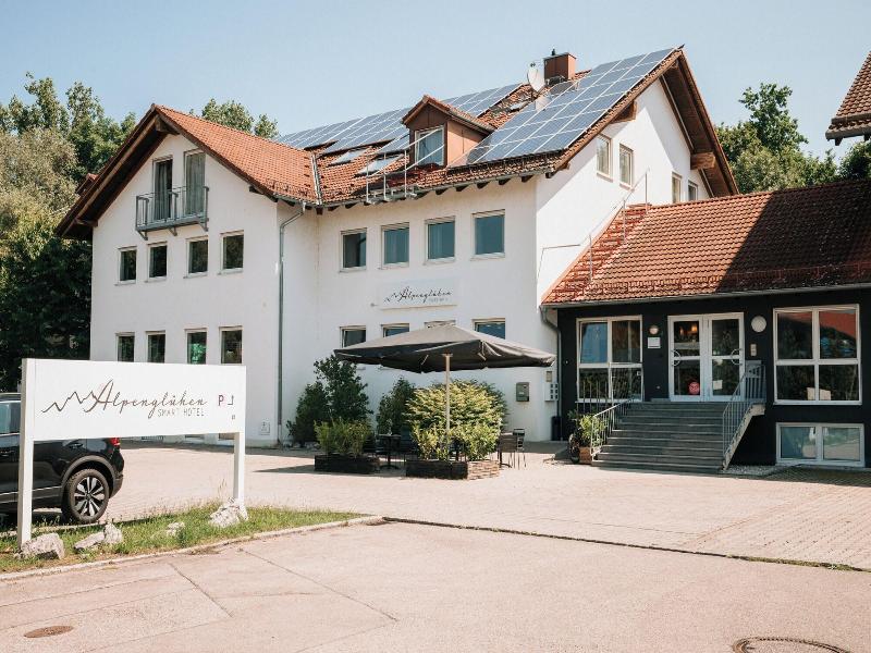 Hotel Alpengluhen — general view