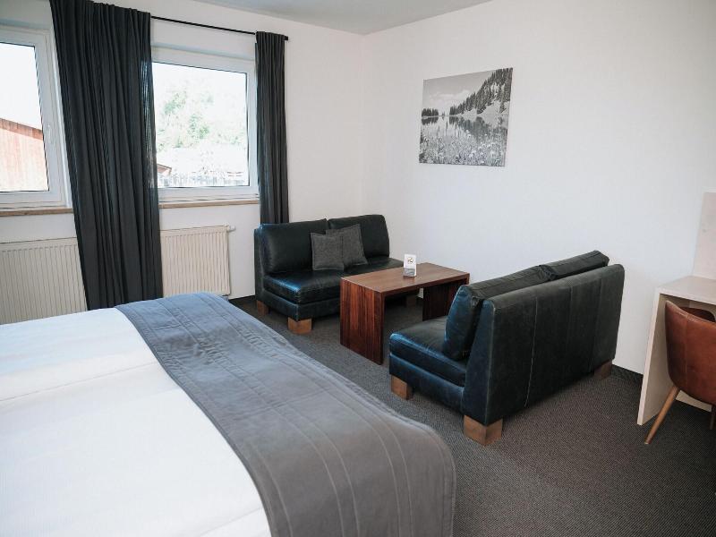 Hotel Alpengluhen image