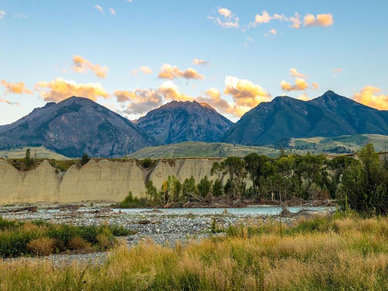 Under Canvas North Yellowstone image