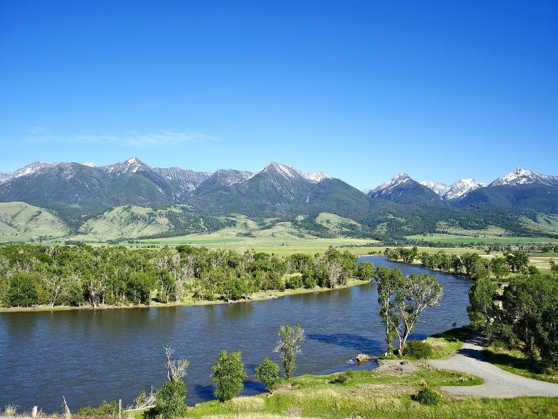 Under Canvas North Yellowstone image