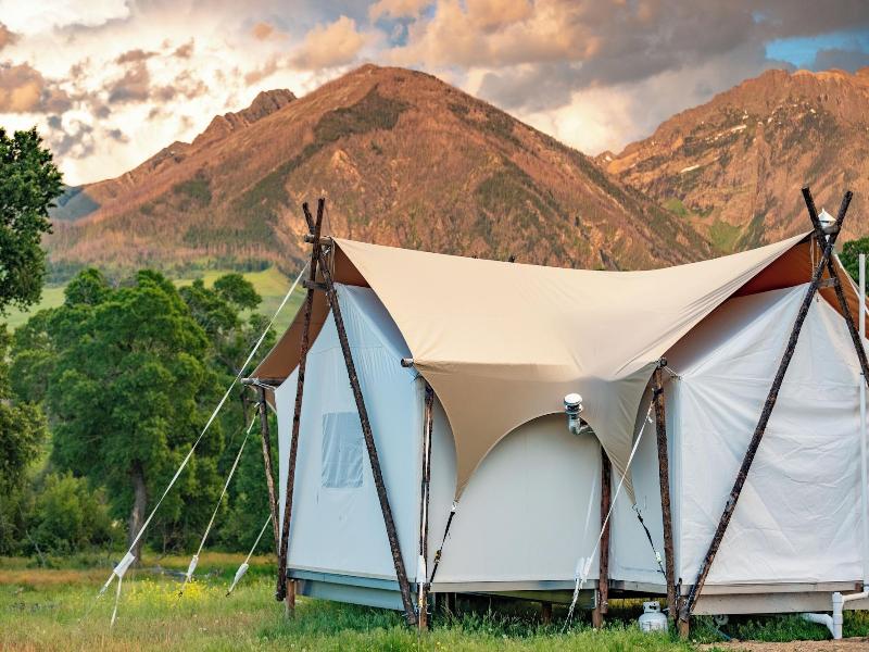 Under Canvas North Yellowstone image