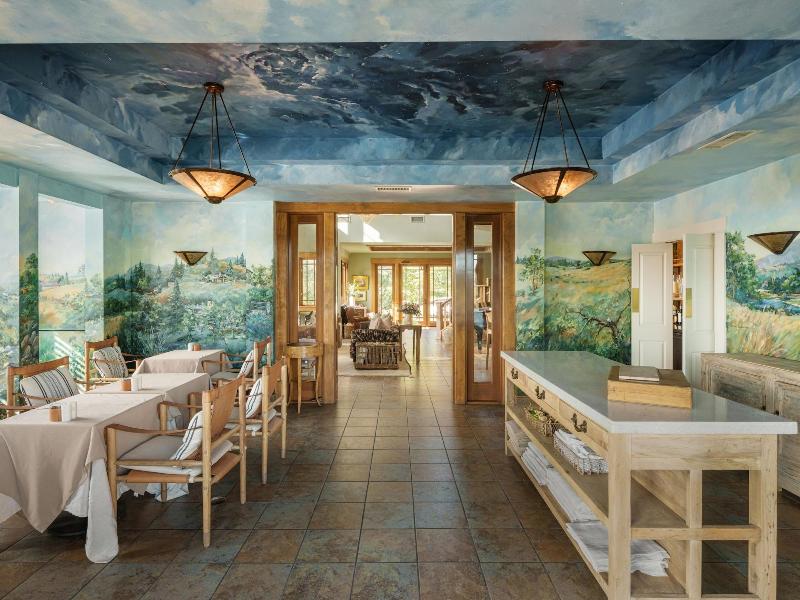 Orchard Hill image