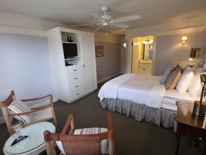 Orchard Hill image