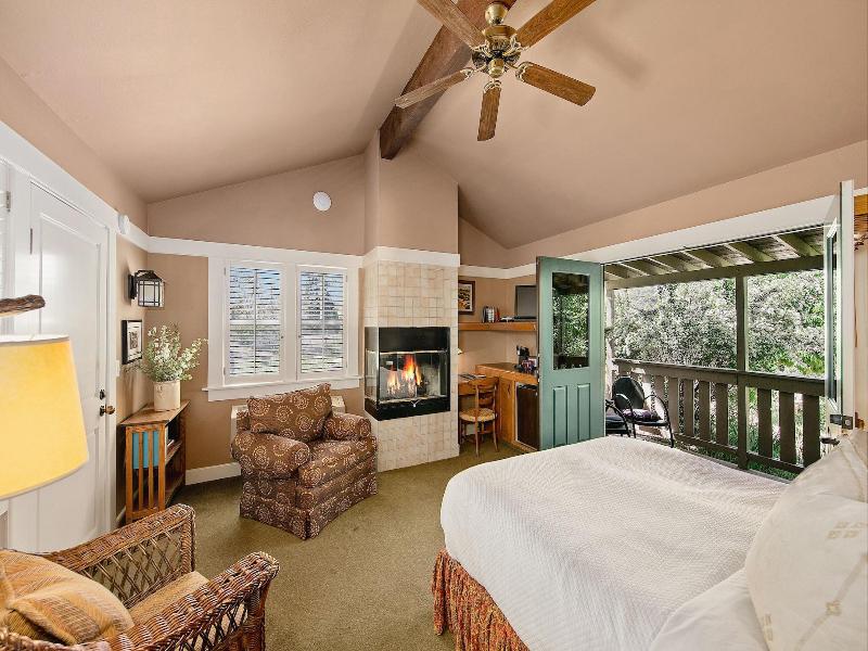 Orchard Hill image