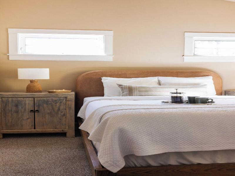 Orchard Hill image