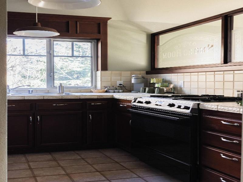 Orchard Hill image