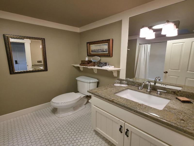 Orchard Hill image