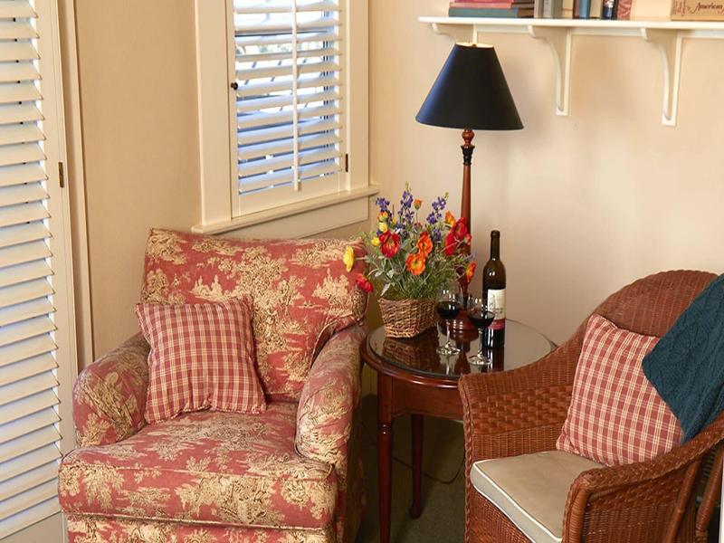 Orchard Hill image