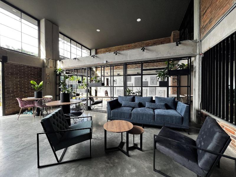 Los Patios Cool Living image