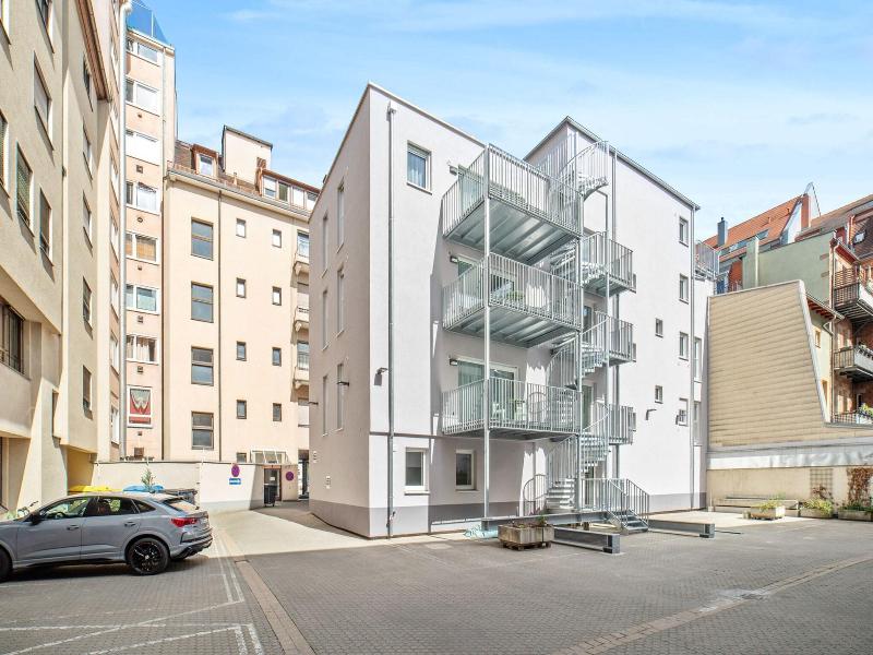 Limehome Nuremberg Celtisplatz image