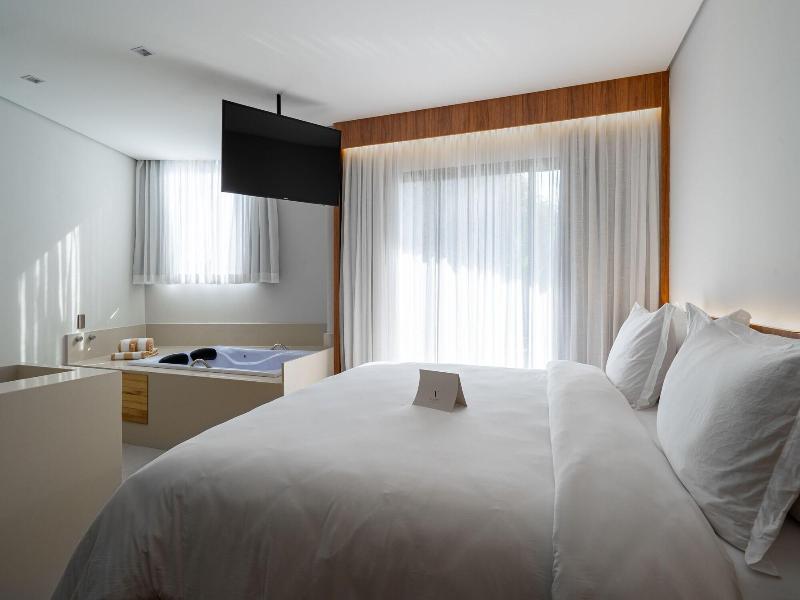 Vert Hotel Spa image