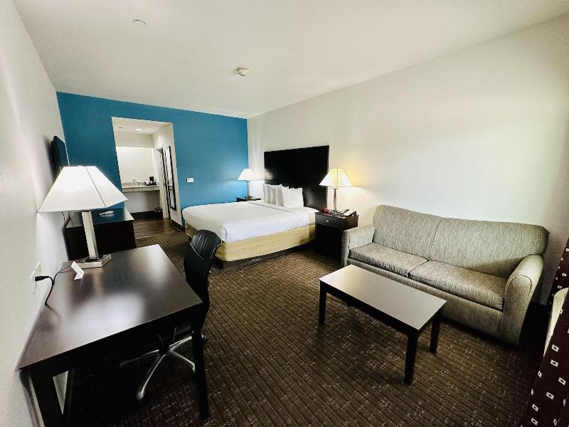 Lone Star Inn image