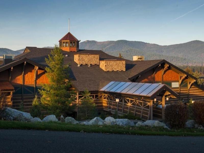 Stoneridge Resort — exterior view
