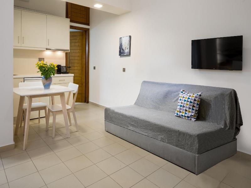 Forum City Apartments image