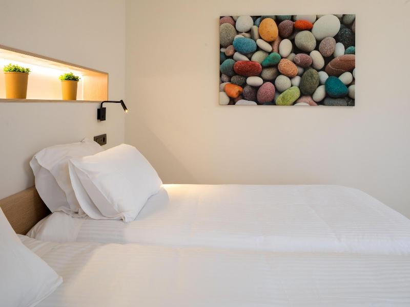 Forum City Apartments image