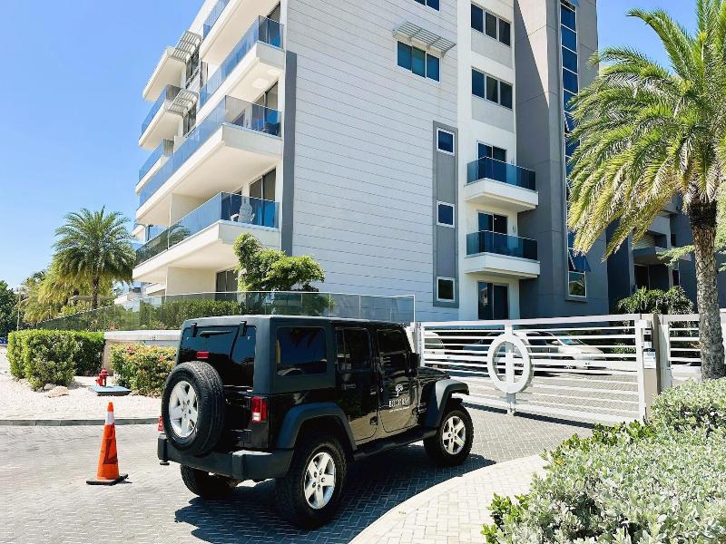 O Condominium Beachfront Residences image