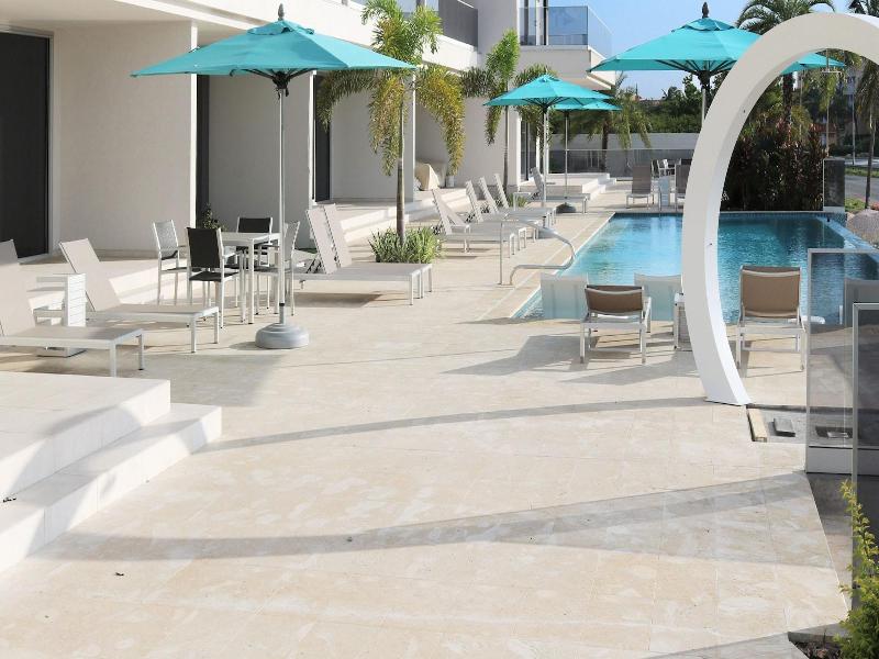 O Condominium Beachfront Residences image