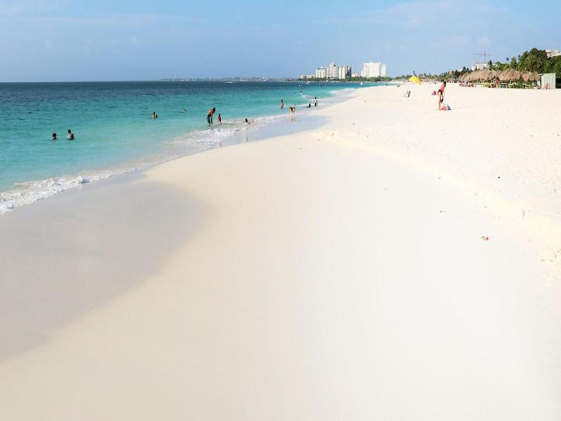O Condominium Beachfront Residences image