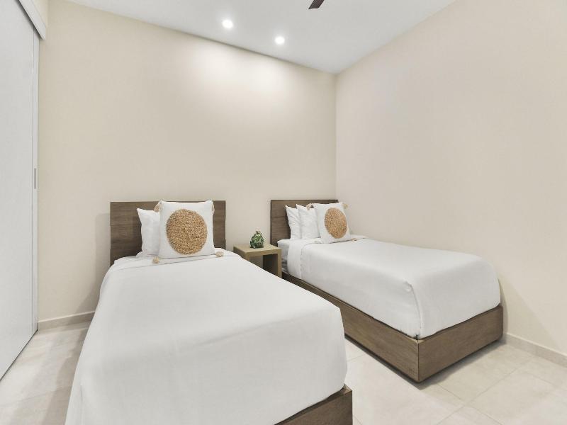 O Condominium Beachfront Residences image