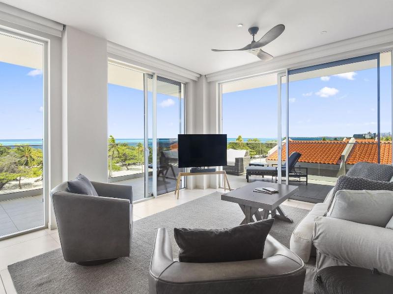 O Condominium Beachfront Residences image