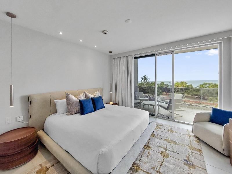 O Condominium Beachfront Residences image
