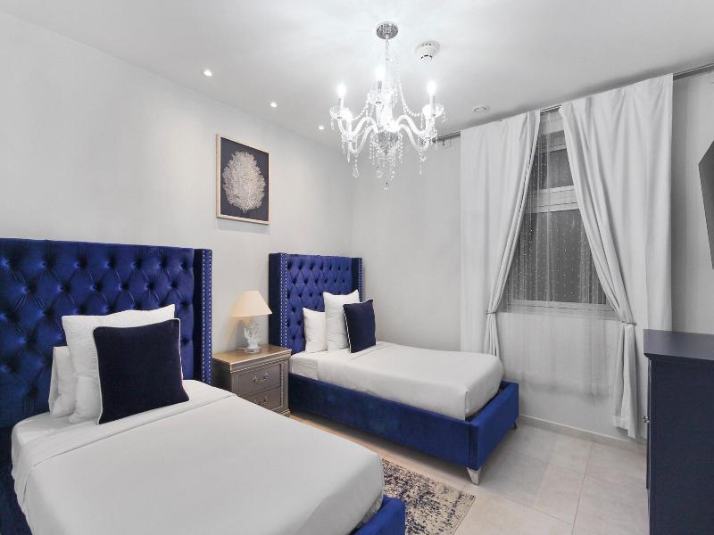 O Condominium Beachfront Residences image