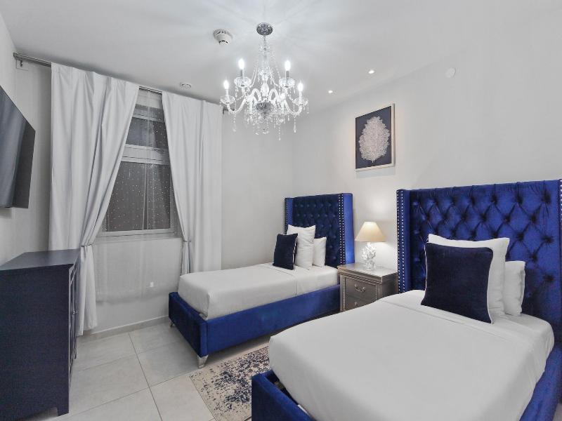 O Condominium Beachfront Residences image