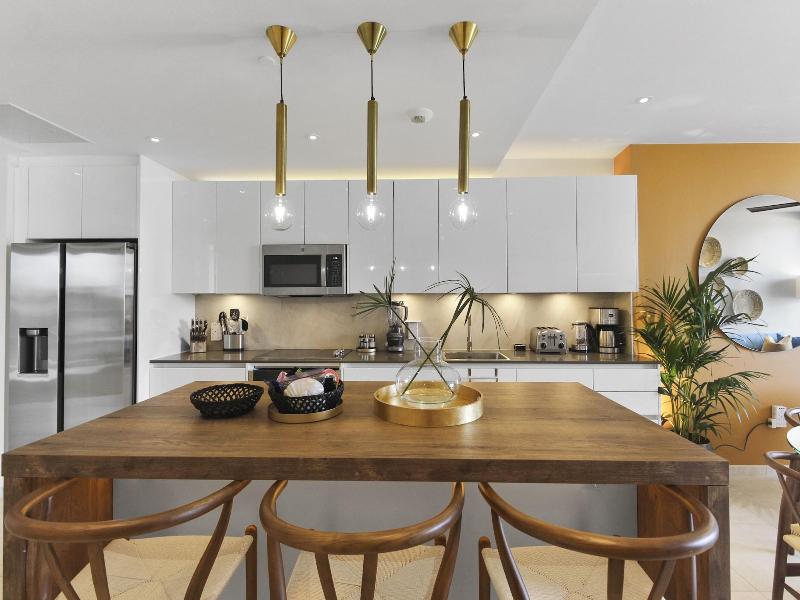 O Condominium Beachfront Residences image