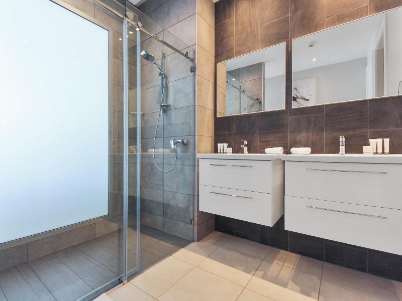 O Condominium Beachfront Residences image