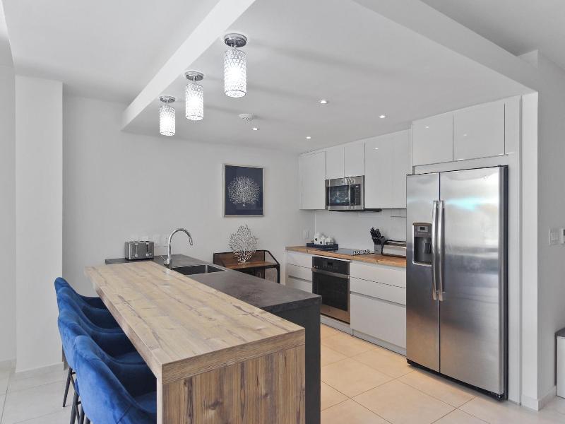 O Condominium Beachfront Residences image
