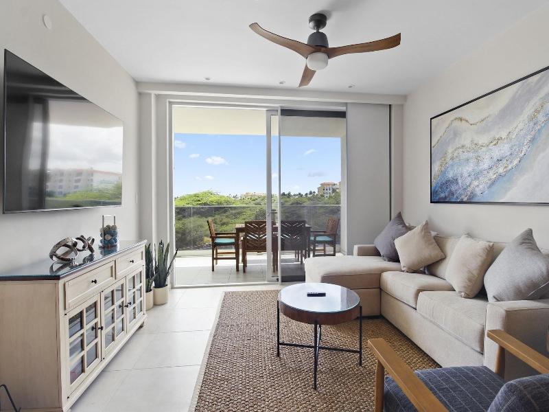 O Condominium Beachfront Residences image