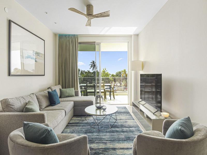 O Condominium Beachfront Residences image