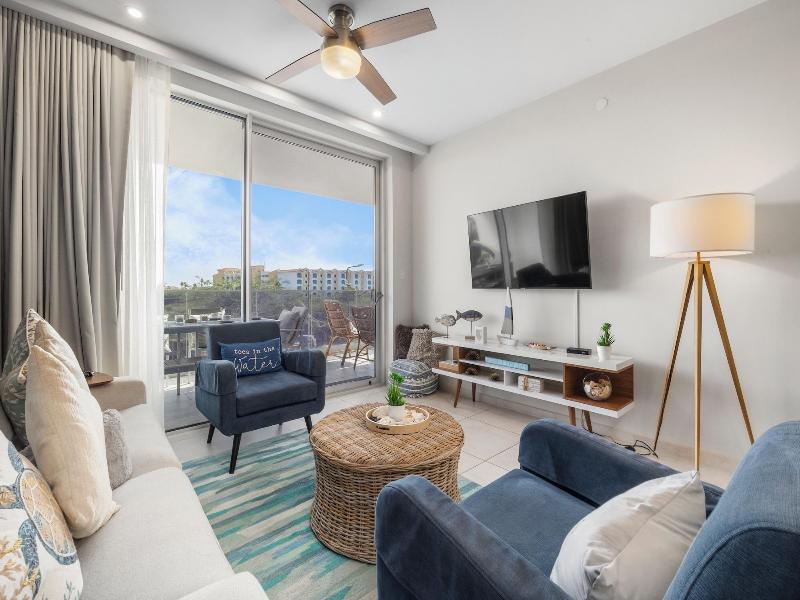 O Condominium Beachfront Residences image